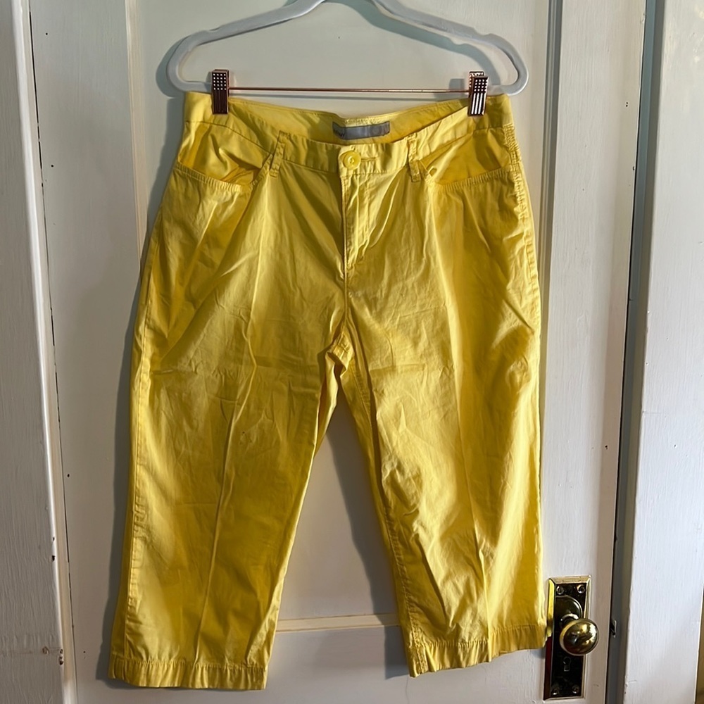 Old Navy Capris Size 10